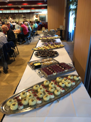 Heerlijke buffet na de lezing